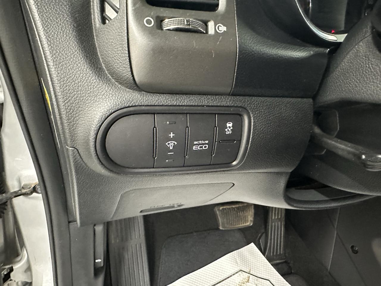 2014 Kia Forte5 LX+ Photo13
