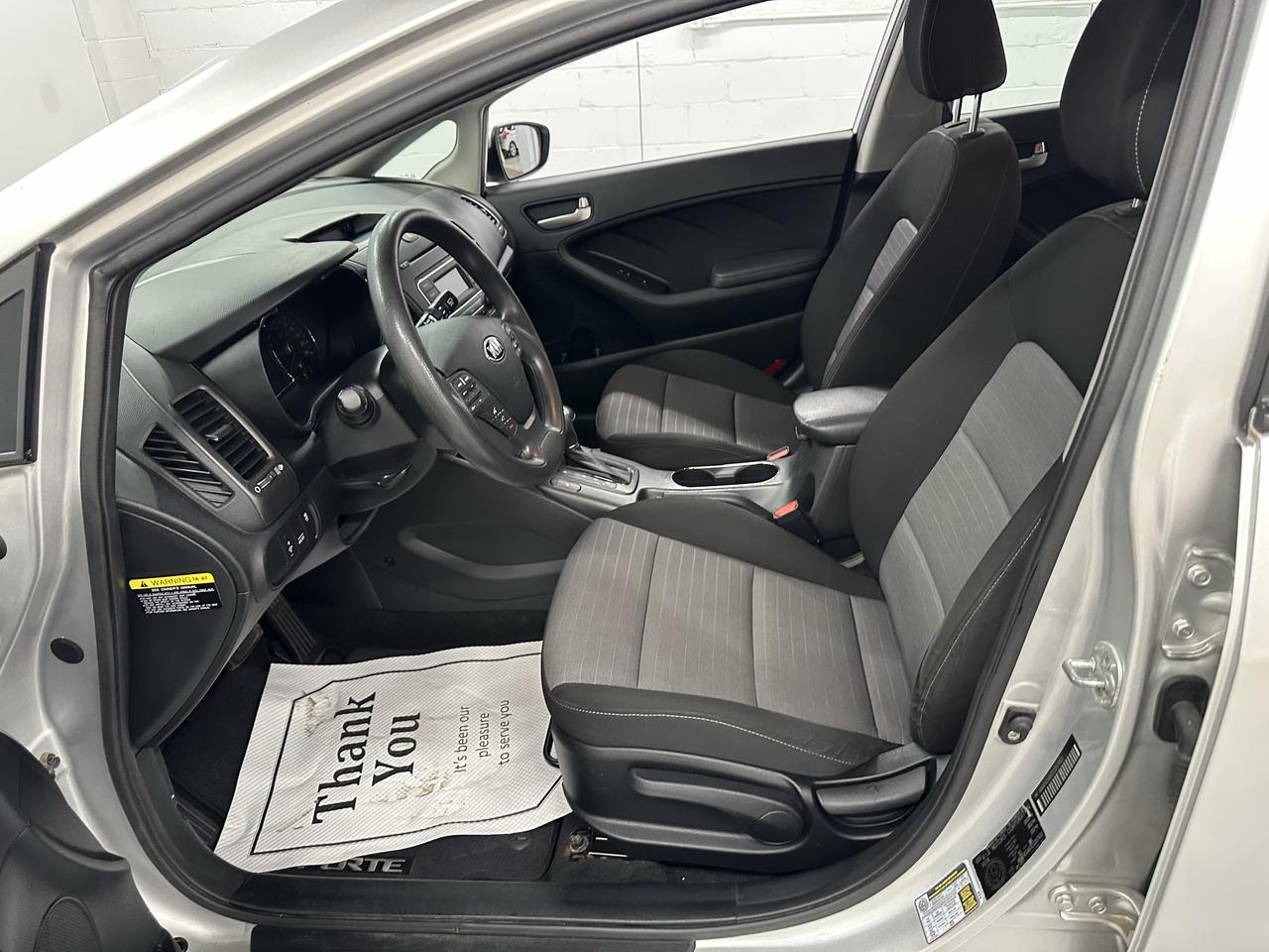2014 Kia Forte5 LX+ Photo27