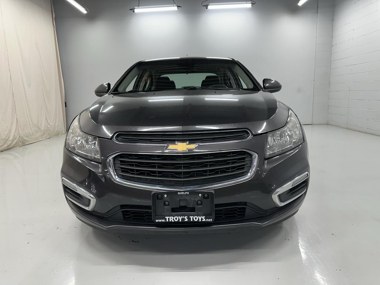 2016 Chevrolet Cruze LT Photo19