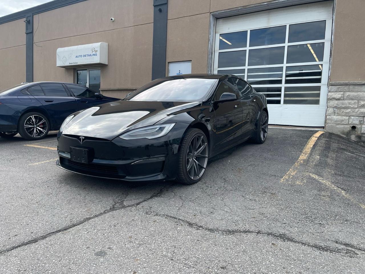 Black 2022 Tesla Model S Sedan All-Wheel Drive Automatic