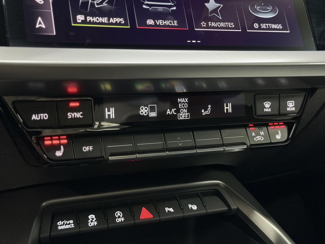 2024 Audi A3 QUATTRO AWD|CARPLAY|BACKUP|SUNROOF|CLEAN CARFAX| Photo