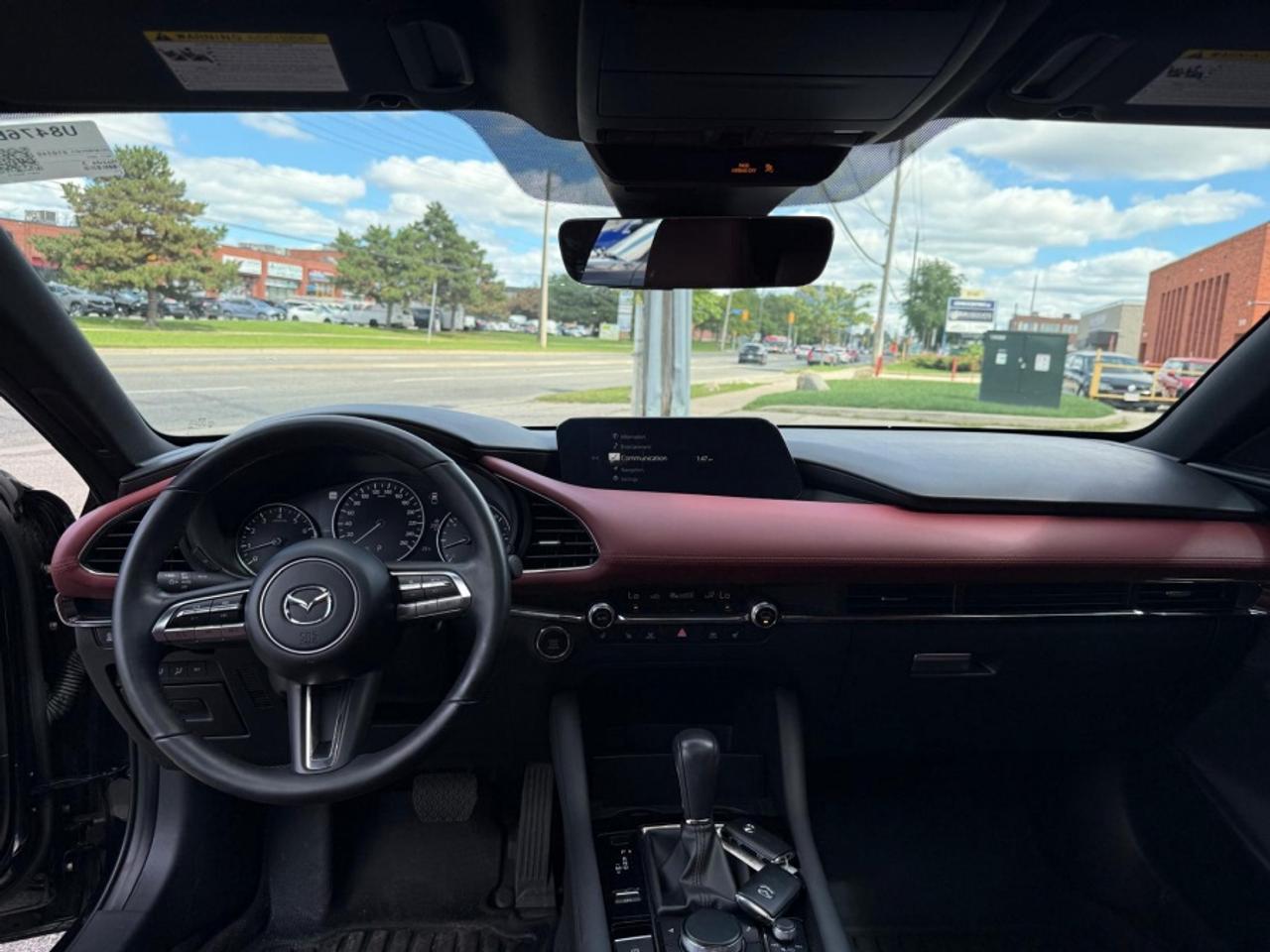 2023 Mazda MAZDA3 Sport GT W/TURBO * AWD  * LOW KILOMETERS * NAVI * SUNROO Photo