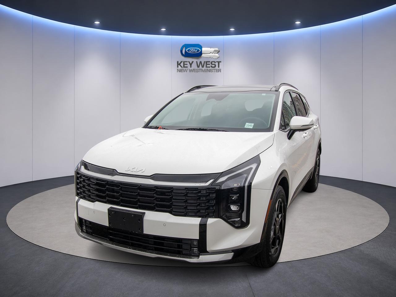 White 2026 Kia Sportage Hybrid SUV / Crossover Automatic