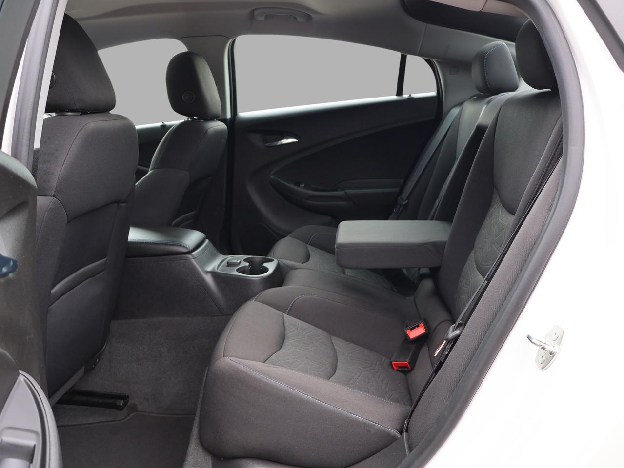 2017 Chevrolet Volt LT CERTIFIED *ACCIDENT FREE*1 OWNER* CAMERA BLUETOOTH HEATED SEATS CRUISE ALLOYS Photo
