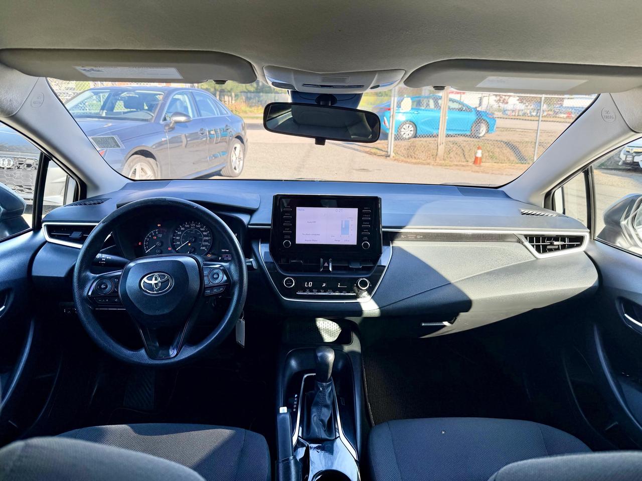 2021 Toyota Corolla FINANCING AVAILABLE Photo11