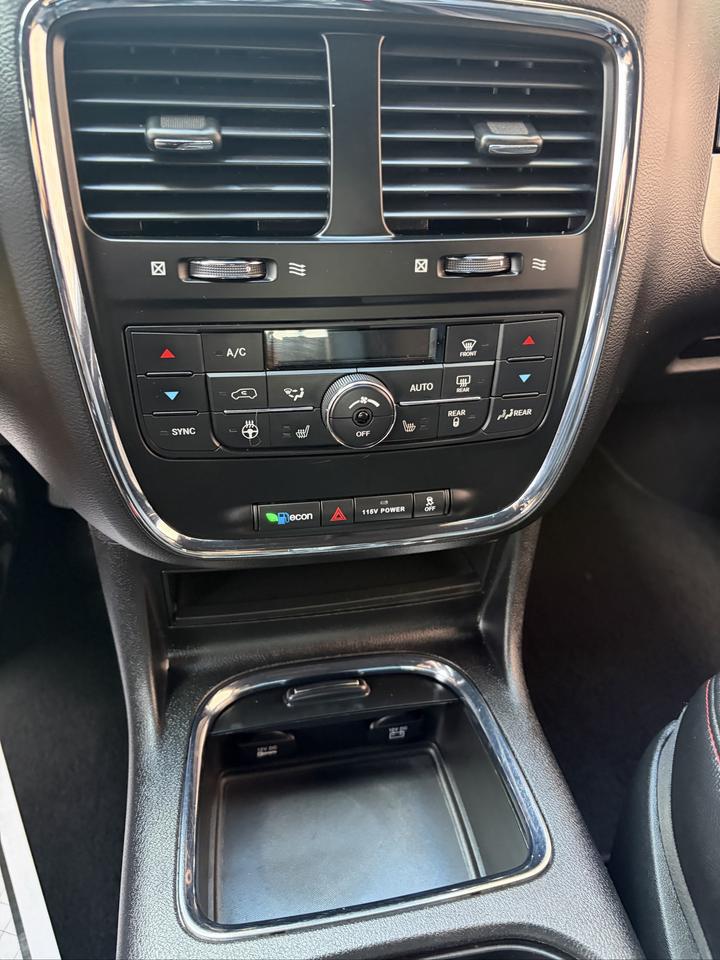 2019 Dodge Grand Caravan GT Photo