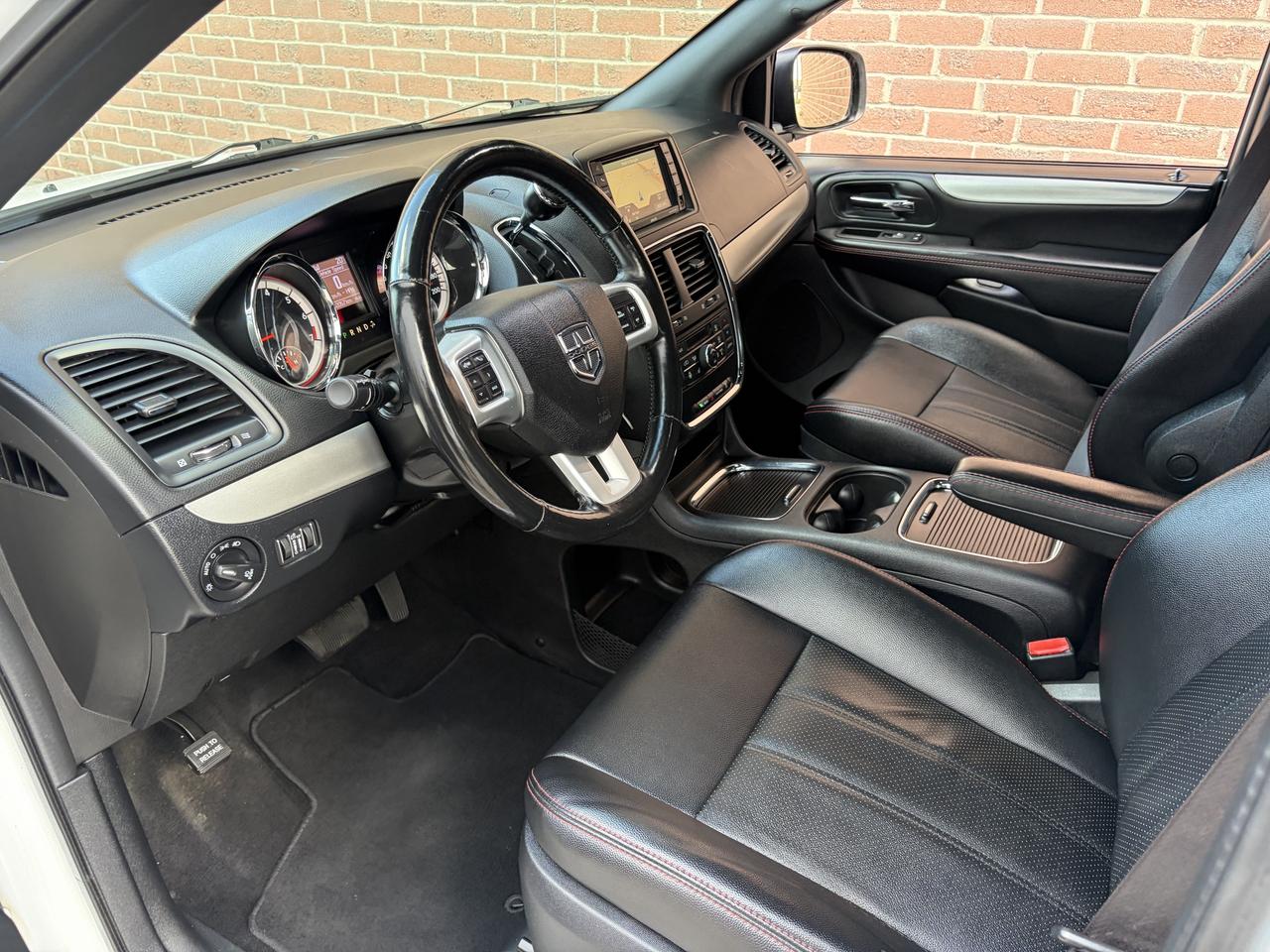 2019 Dodge Grand Caravan GT Photo