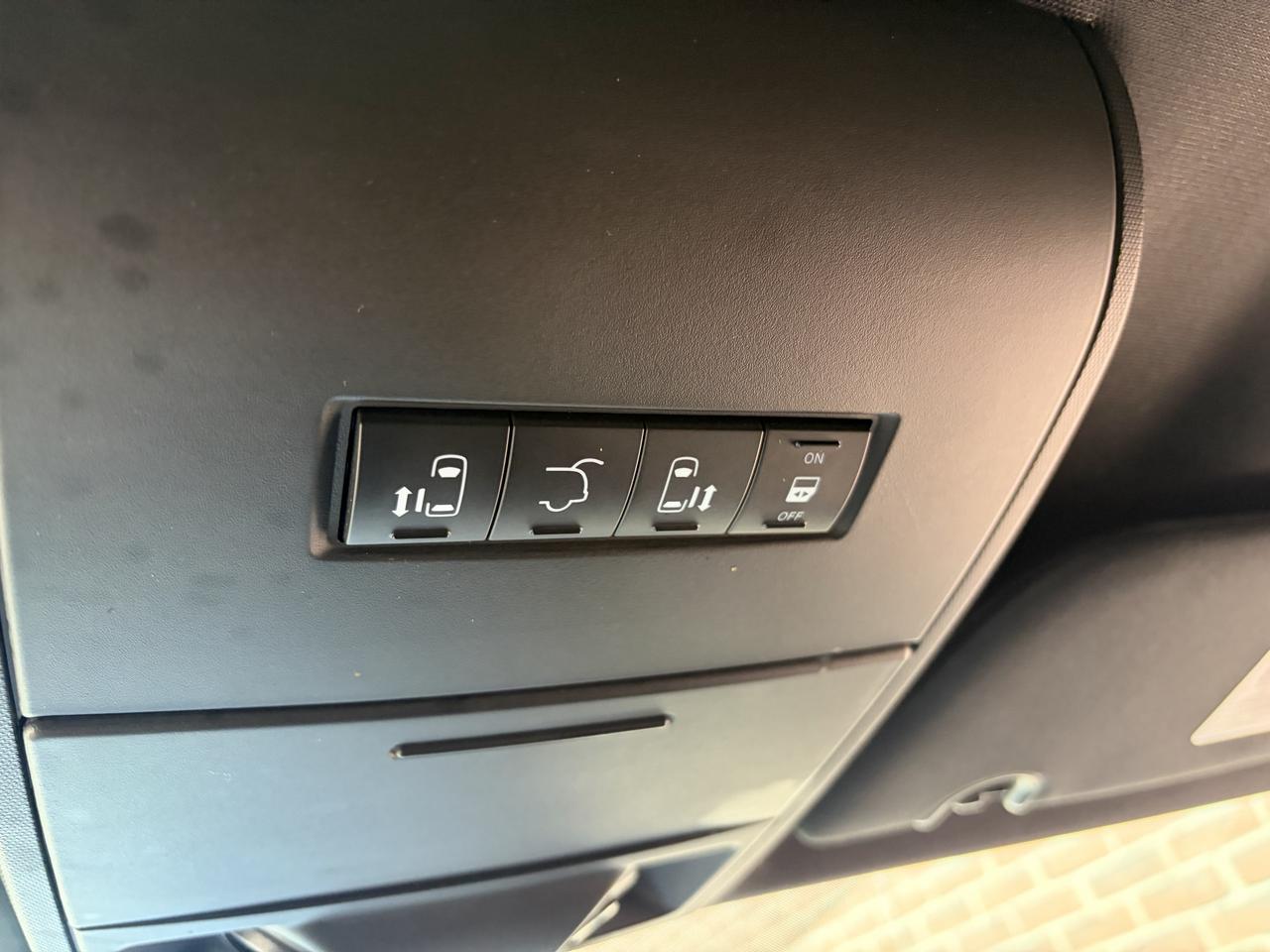 2019 Dodge Grand Caravan GT Photo