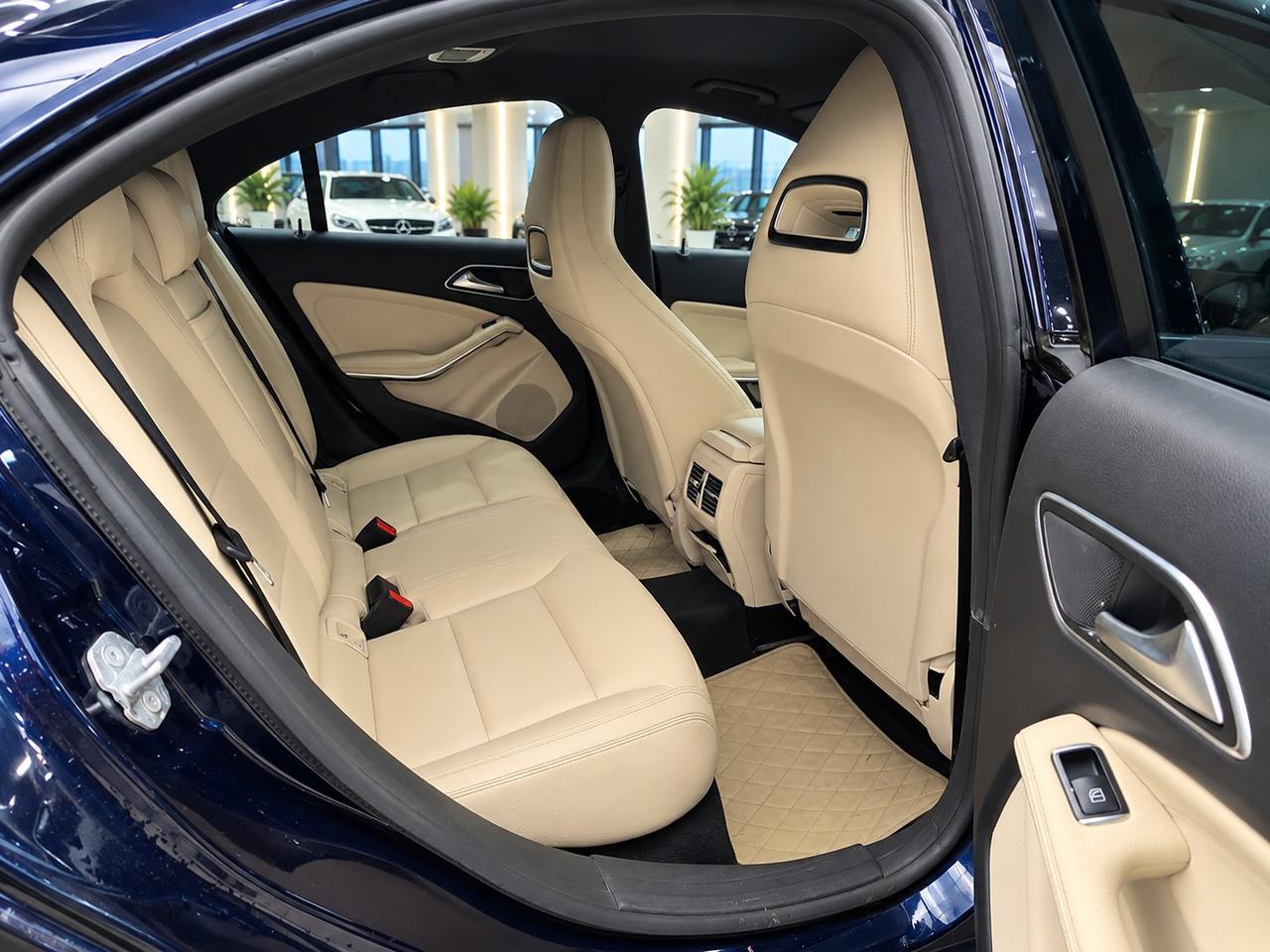 2018 Mercedes-Benz CLA-Class CLA 250 Photo