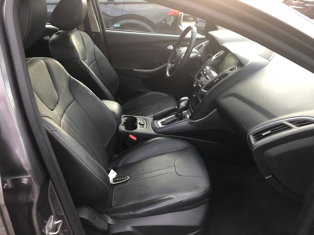 2014 Ford Focus Titanium, CERTIFIED WITH 3 YRS WARRANTY INCLUDED Photo