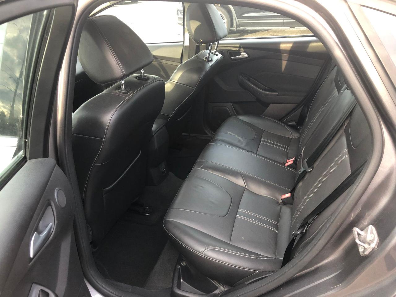 2014 Ford Focus Titanium, CERTIFIED WITH 3 YRS WARRANTY INCLUDED Photo