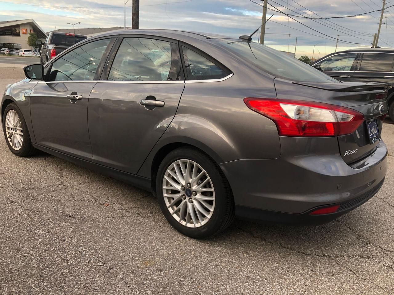 2014 Ford Focus Titanium, CERTIFIED WITH 3 YRS WARRANTY INCLUDED Photo