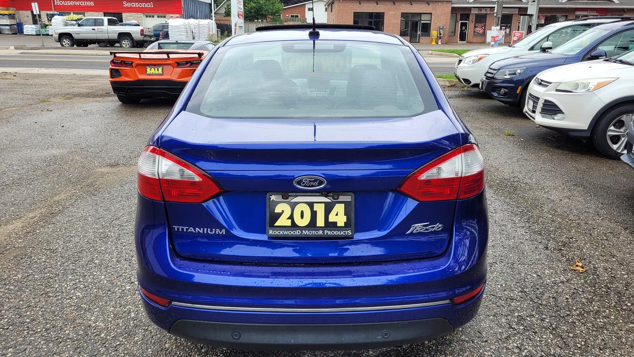 2014 Ford Fiesta 4dr Sdn Titanium Clean CarFax Finance Trades-in OK Photo