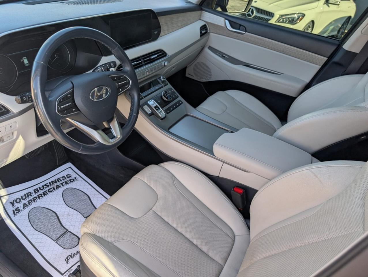 2020 Hyundai PALISADE LUXURY * NAVIGATION * SUNROOF * CAMERAS - Photo #2
