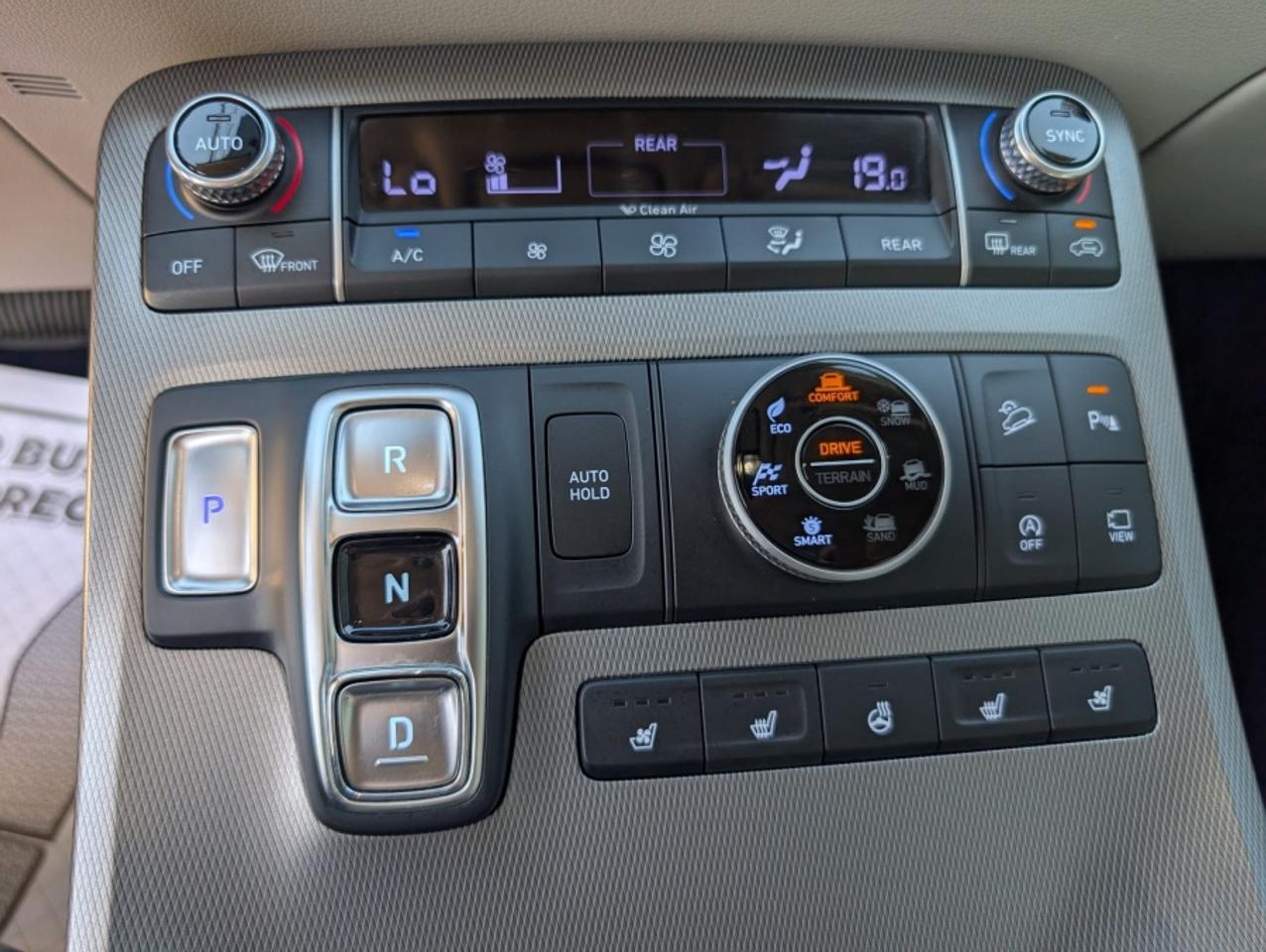 2020 Hyundai PALISADE LUXURY * NAVIGATION * SUNROOF * CAMERAS - Photo #16