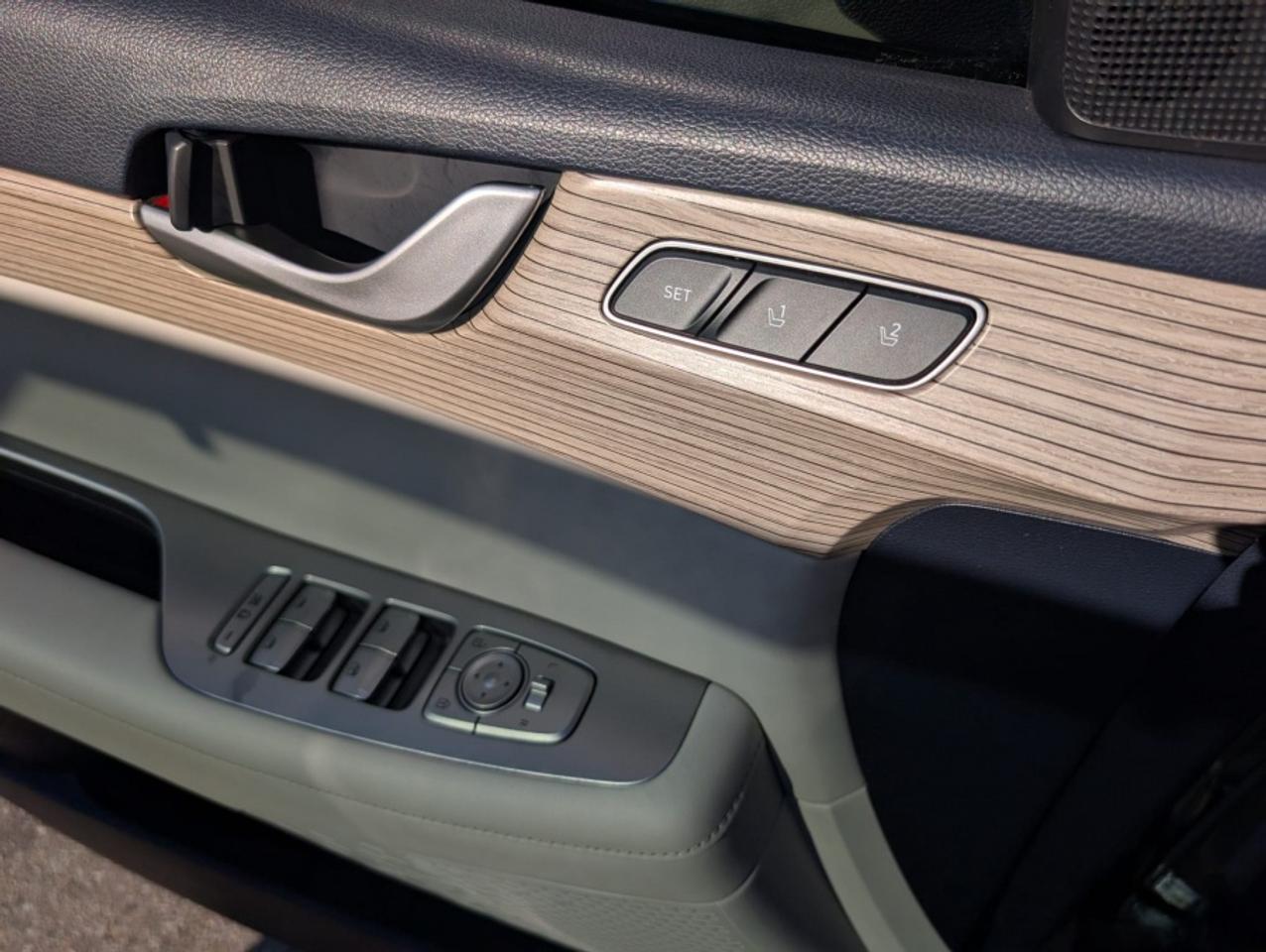 2020 Hyundai PALISADE LUXURY * NAVIGATION * SUNROOF * CAMERAS - Photo #20