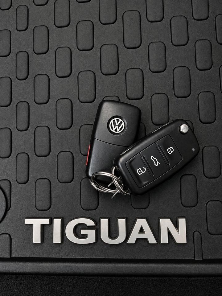 2016 Volkswagen Tiguan 2.0 TSI 4MOTION 4dr Auto Comfortline Photo