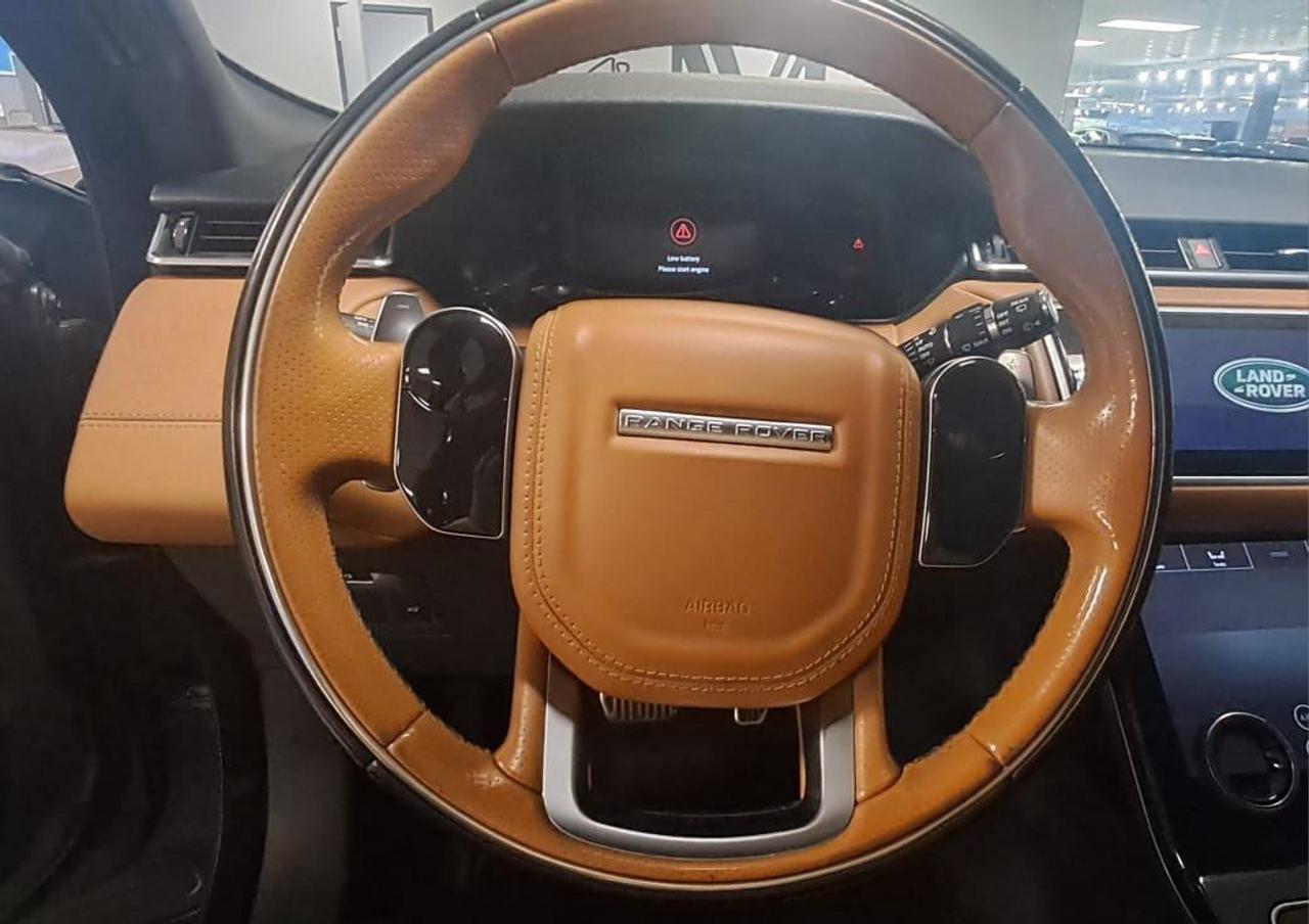 2019 Land Rover Range Rover Velar D180 R-Dynamic SE Photo
