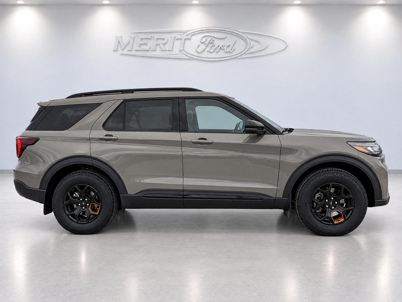 2027 Ford Explorer Tremor 3.0L ECOBOOST 801A+ Photo2