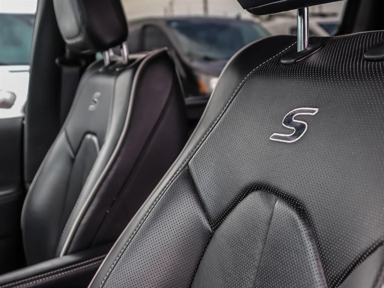 2025 Chrysler Pacifica Limited Power Sliding Doors | Leather | Black Pkg. | Alloy | Photo
