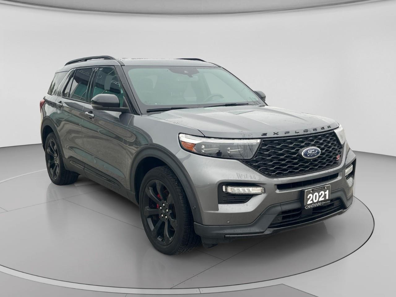 2021 Ford Explorer XLT Remote Start | 20 Alloy Wheels | Panoramic Twin-Panel Moonroof Photo
