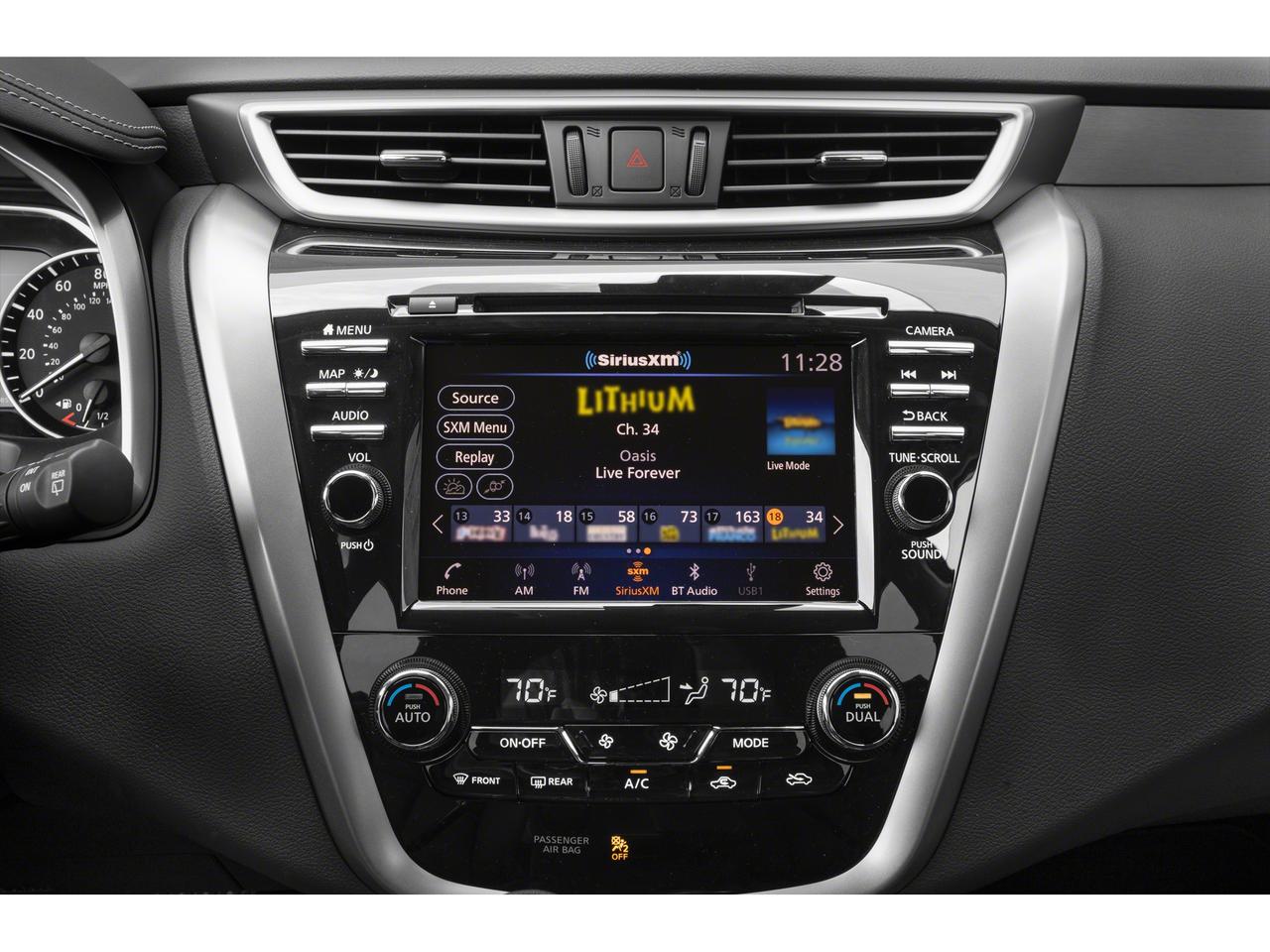 2023 Nissan Murano SL Photo5