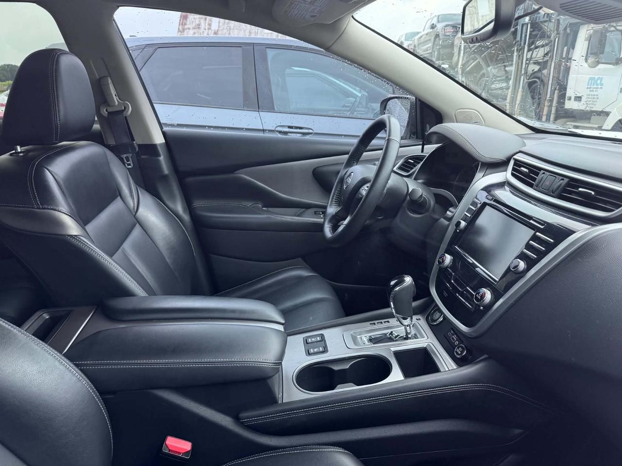 2023 Nissan Murano SL Photo5
