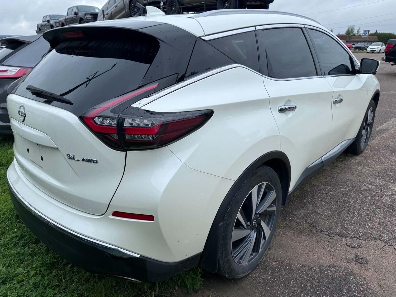 2023 Nissan Murano SL Photo1