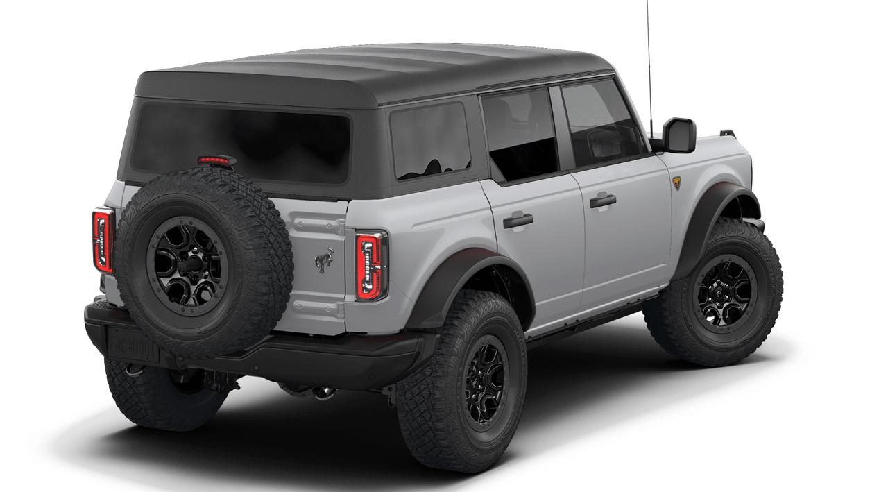 2026 Ford Bronco Badlands Photo2