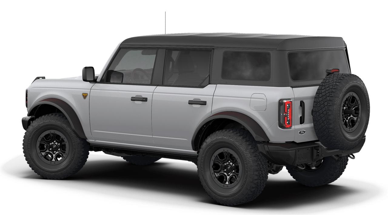 2026 Ford Bronco Badlands Photo1