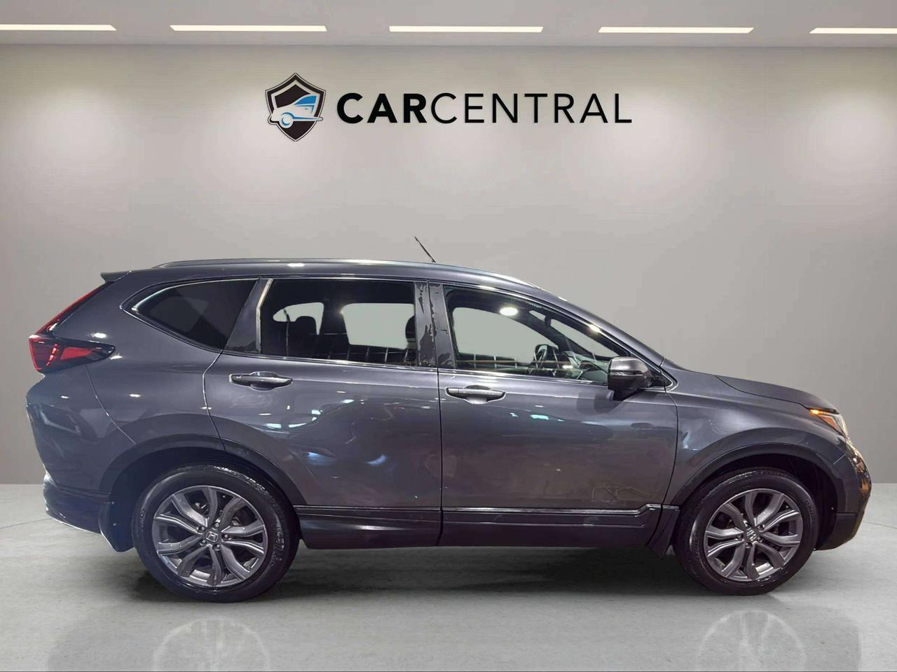 2020 Honda CR-V SPORT| CLEAN CARFAX| SUNROOF| HTD SEATS| CARPLAY Photo