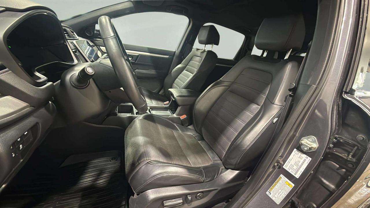 2020 Honda CR-V SPORT| CLEAN CARFAX| SUNROOF| HTD SEATS| CARPLAY Photo