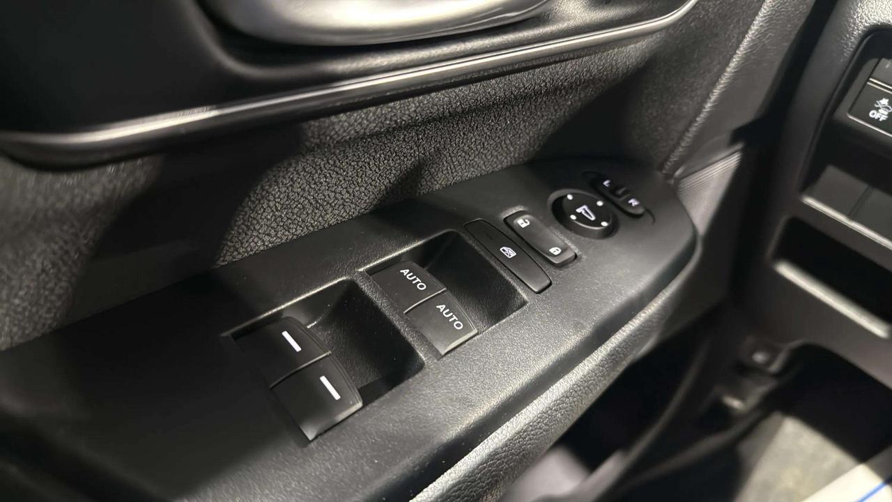 2020 Honda CR-V SPORT| CLEAN CARFAX| SUNROOF| HTD SEATS| CARPLAY Photo