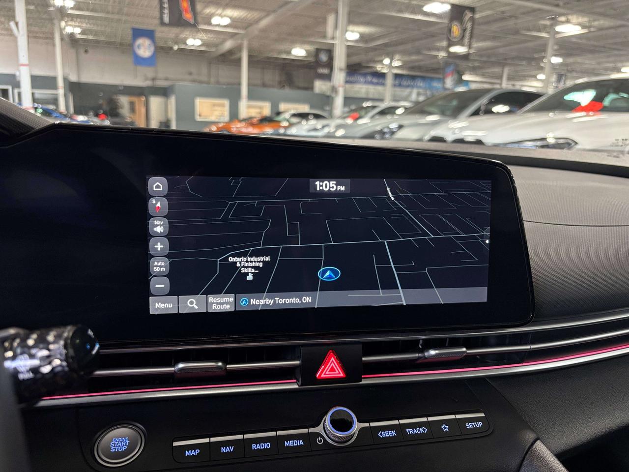 2025 Hyundai Elantra Preferred|NAV|SUNROOF|ALLOYS|AMBIENT|HEATEDSEATS|+ Photo