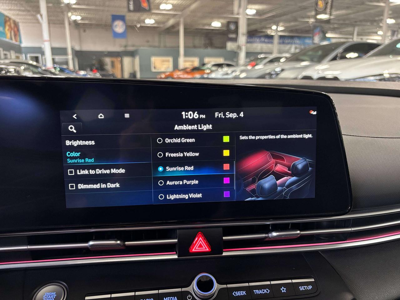 2025 Hyundai Elantra Preferred|NAV|SUNROOF|ALLOYS|AMBIENT|HEATEDSEATS|+ Photo