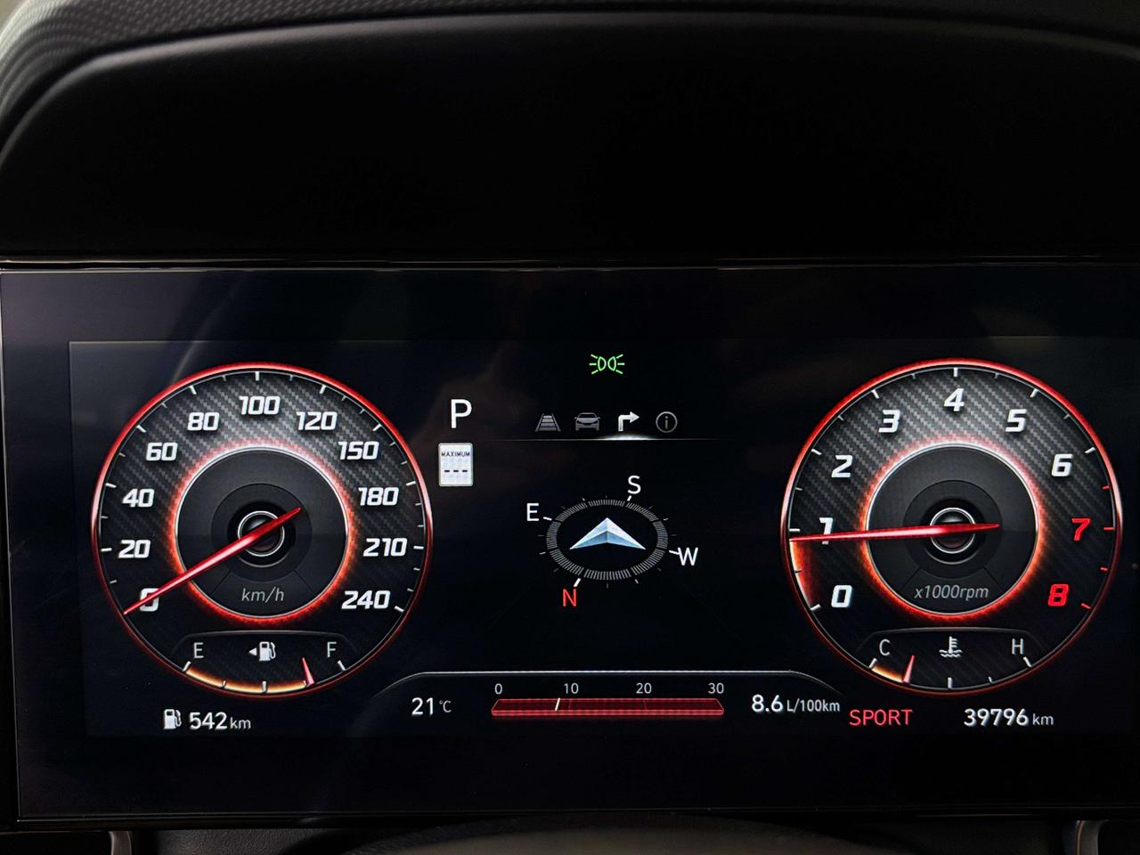 2025 Hyundai Elantra Preferred|NAV|SUNROOF|ALLOYS|AMBIENT|HEATEDSEATS|+ Photo
