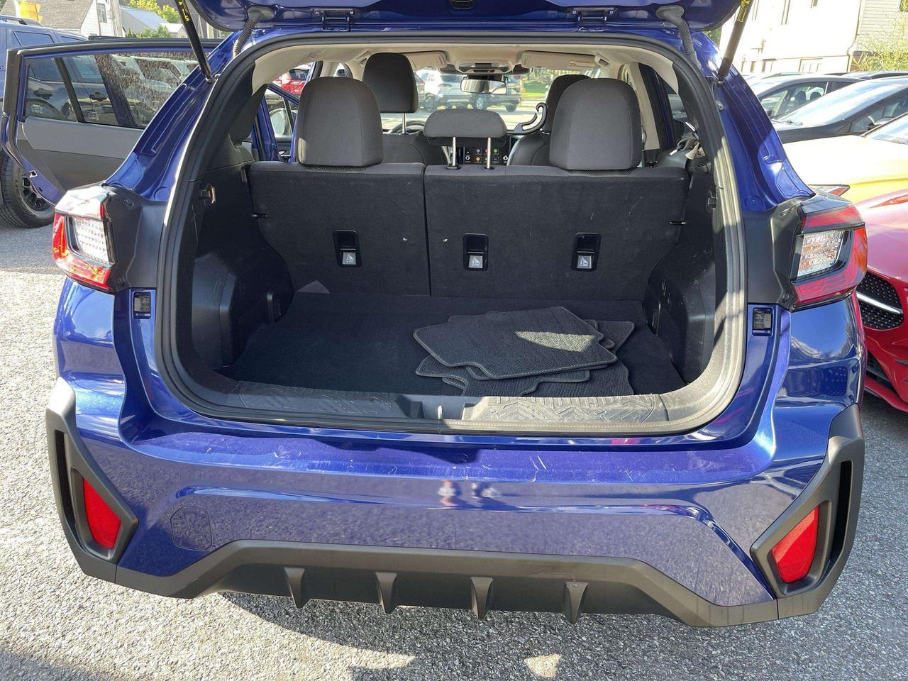 2024 Subaru XV Crosstrek Touring EYESIGHT, HTD. SEATS & STEER. WHEEL, BK. CAM, ALLOYS Photo