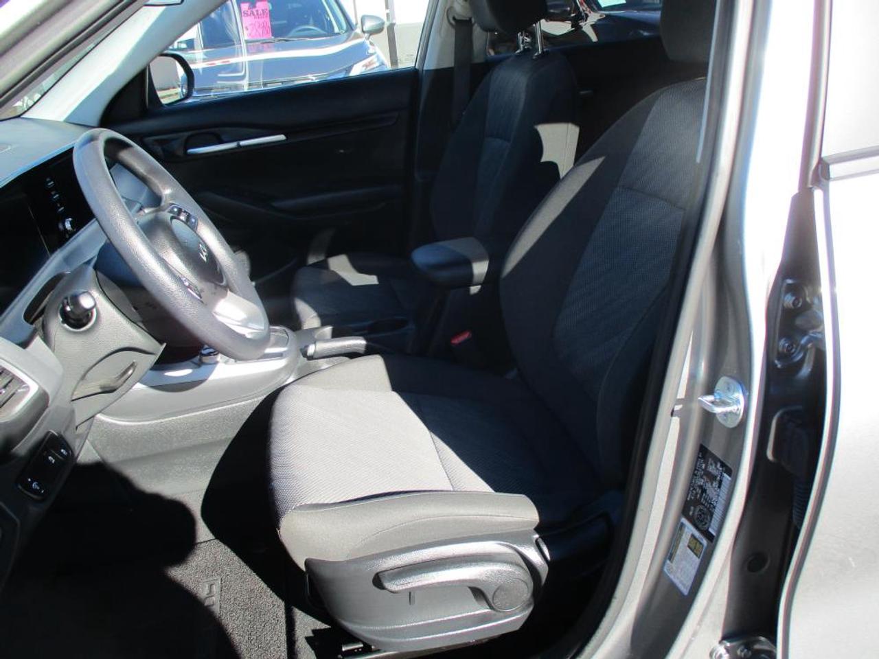 2026 Kia Seltos LX AWD - Photo #10