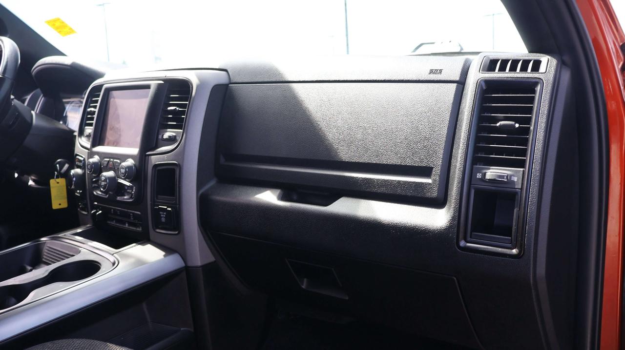 2023 RAM 1500 Express | HEMI V8 | Heated Seats Photo