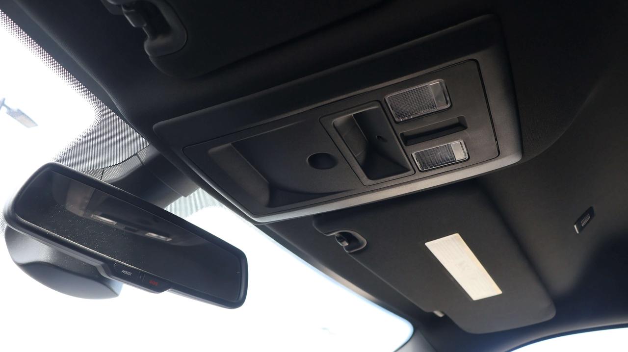 2023 RAM 1500 Express | HEMI V8 | Heated Seats Photo