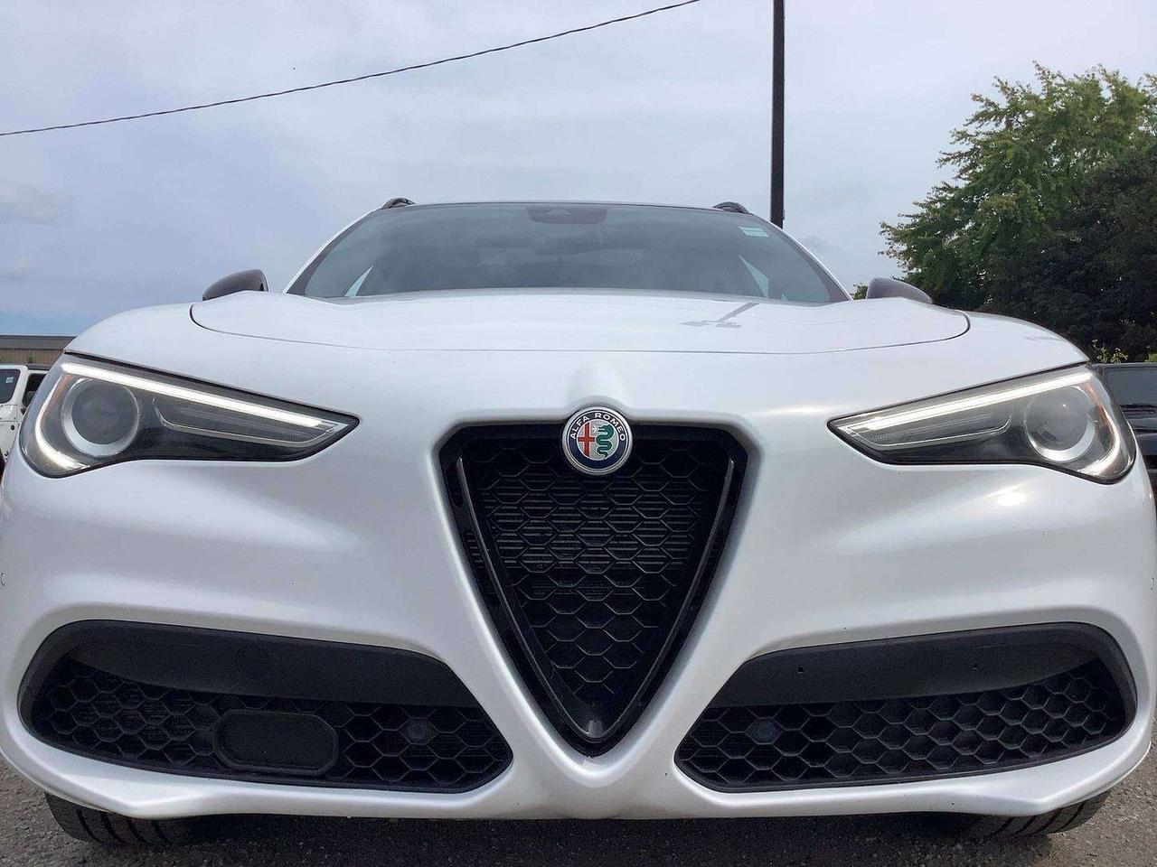 2021 Alfa Romeo Stelvio Ti Nero Edizione | Red Leather | Panoroof | AWD Photo