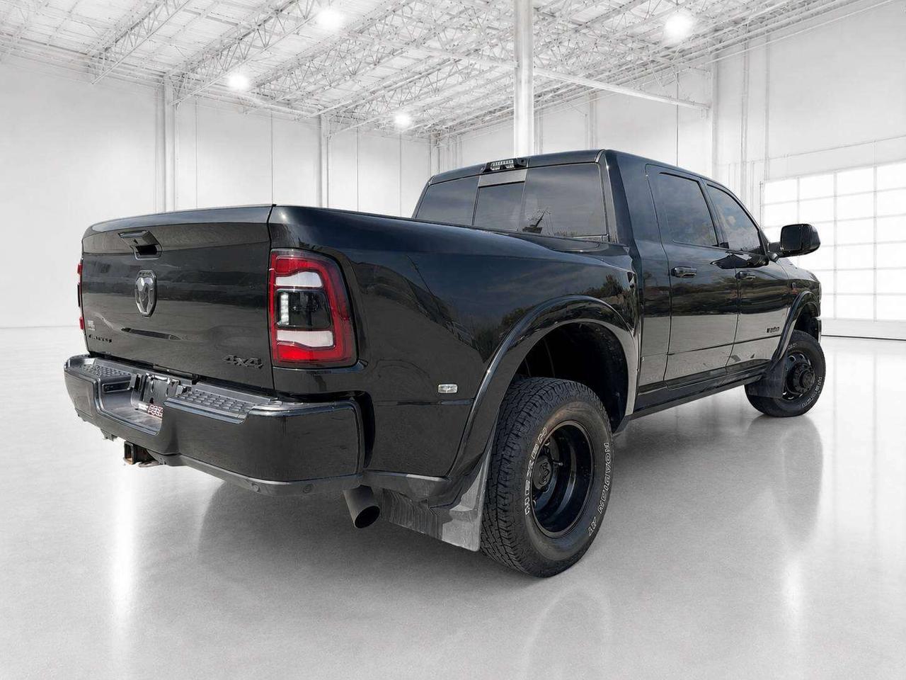 2022 RAM 3500 Limited Mega Cab Dually | Max Tow | 5th Wheel |4X4 Photo