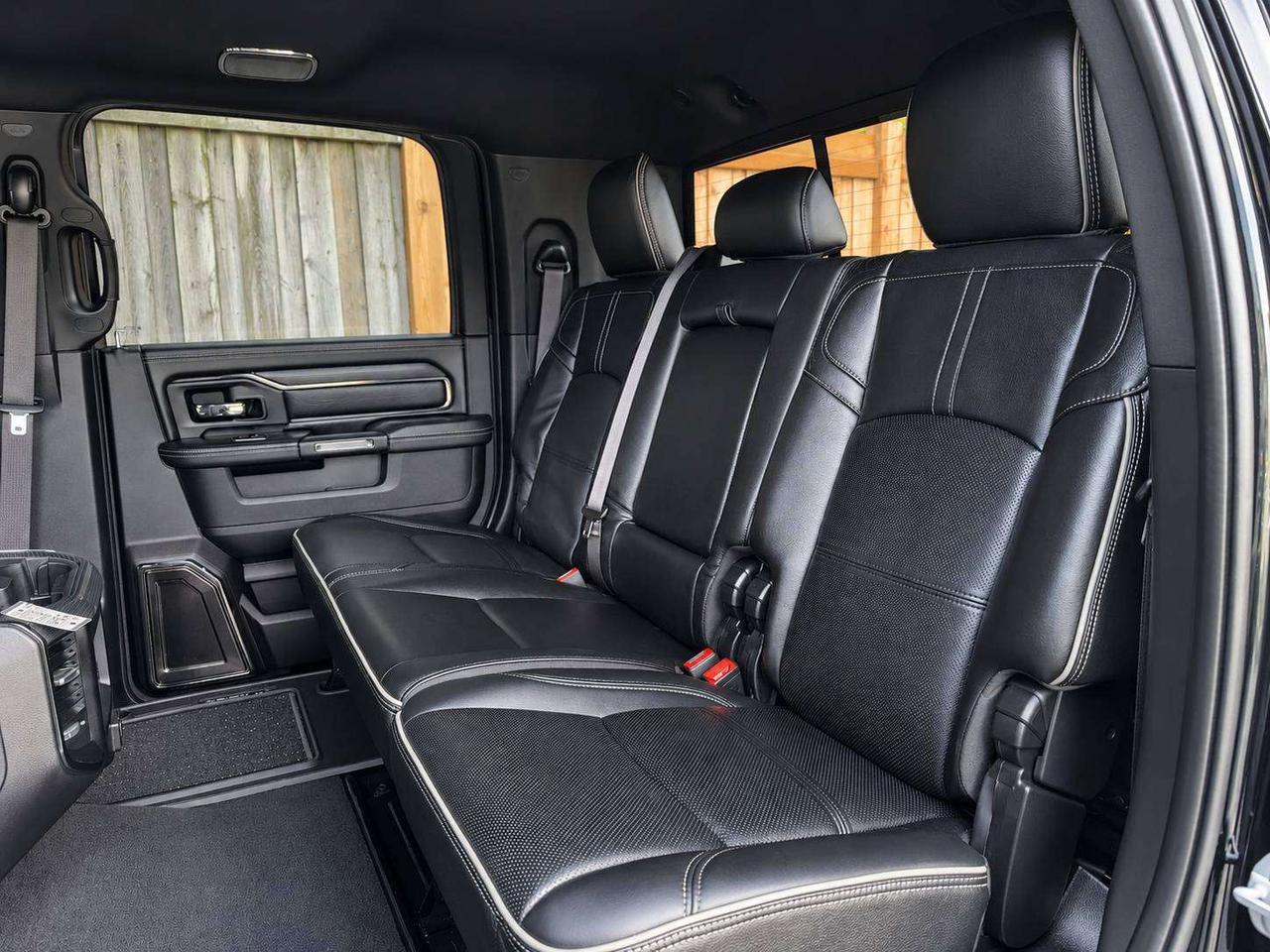 2022 RAM 3500 Limited Mega Cab Dually | Max Tow | 5th Wheel |4X4 Photo
