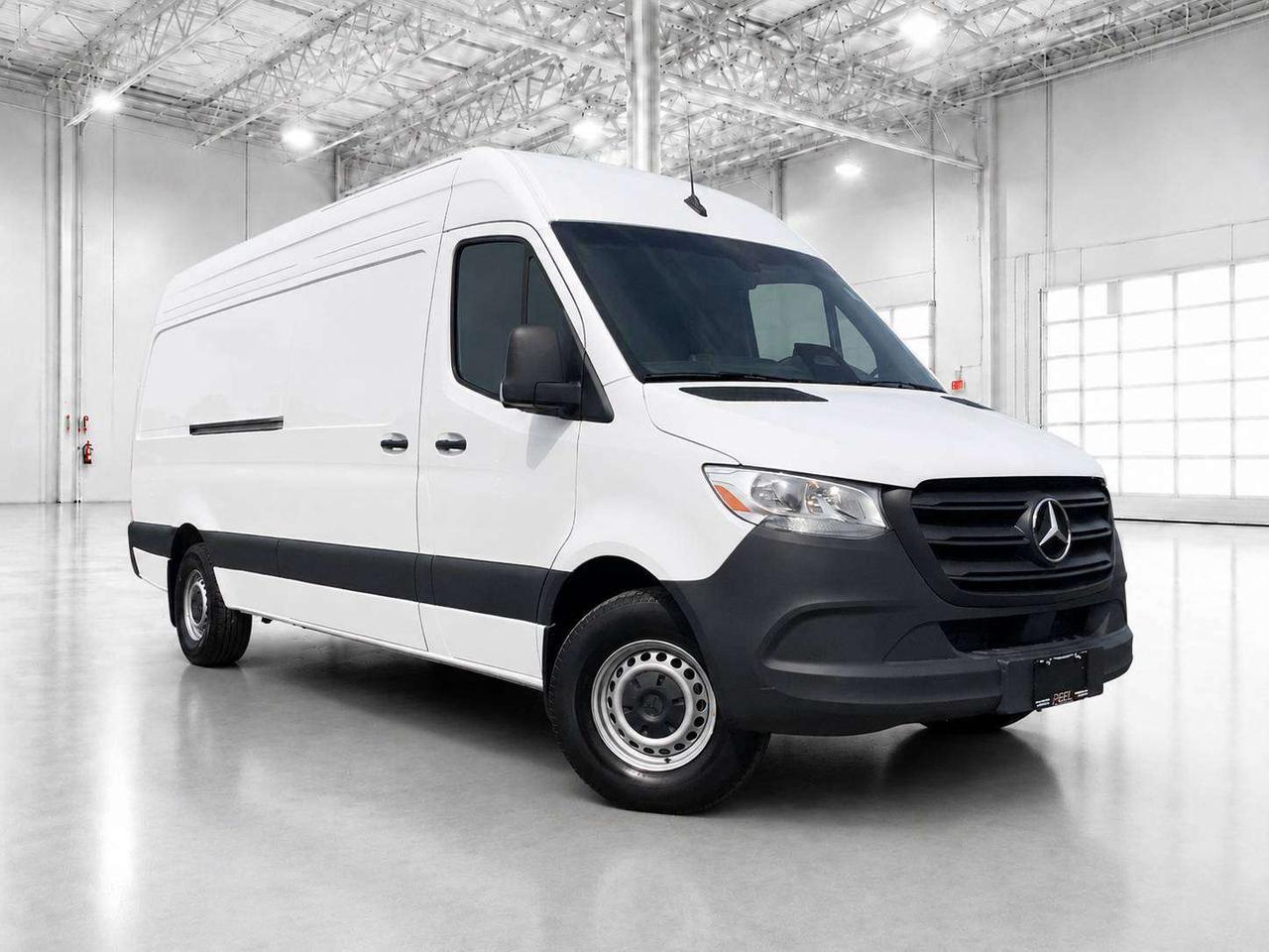 2025 Mercedes-Benz Sprinter High Roof 170" WB Diesel | No Cargo Partition |RWD Photo5
