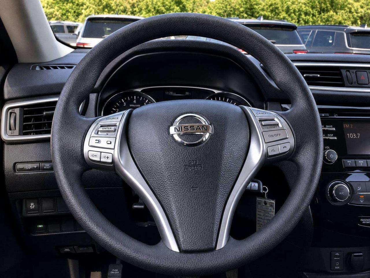 2016 Nissan Rogue S | Certified | Low Mileage | FWD Photo