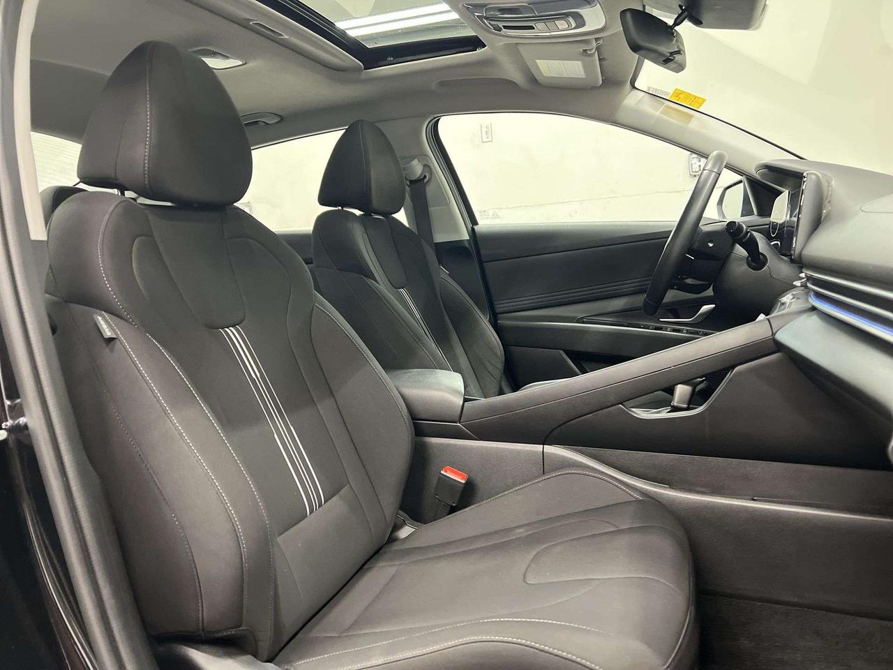 2024 Hyundai Elantra >>JUST SOLD Photo