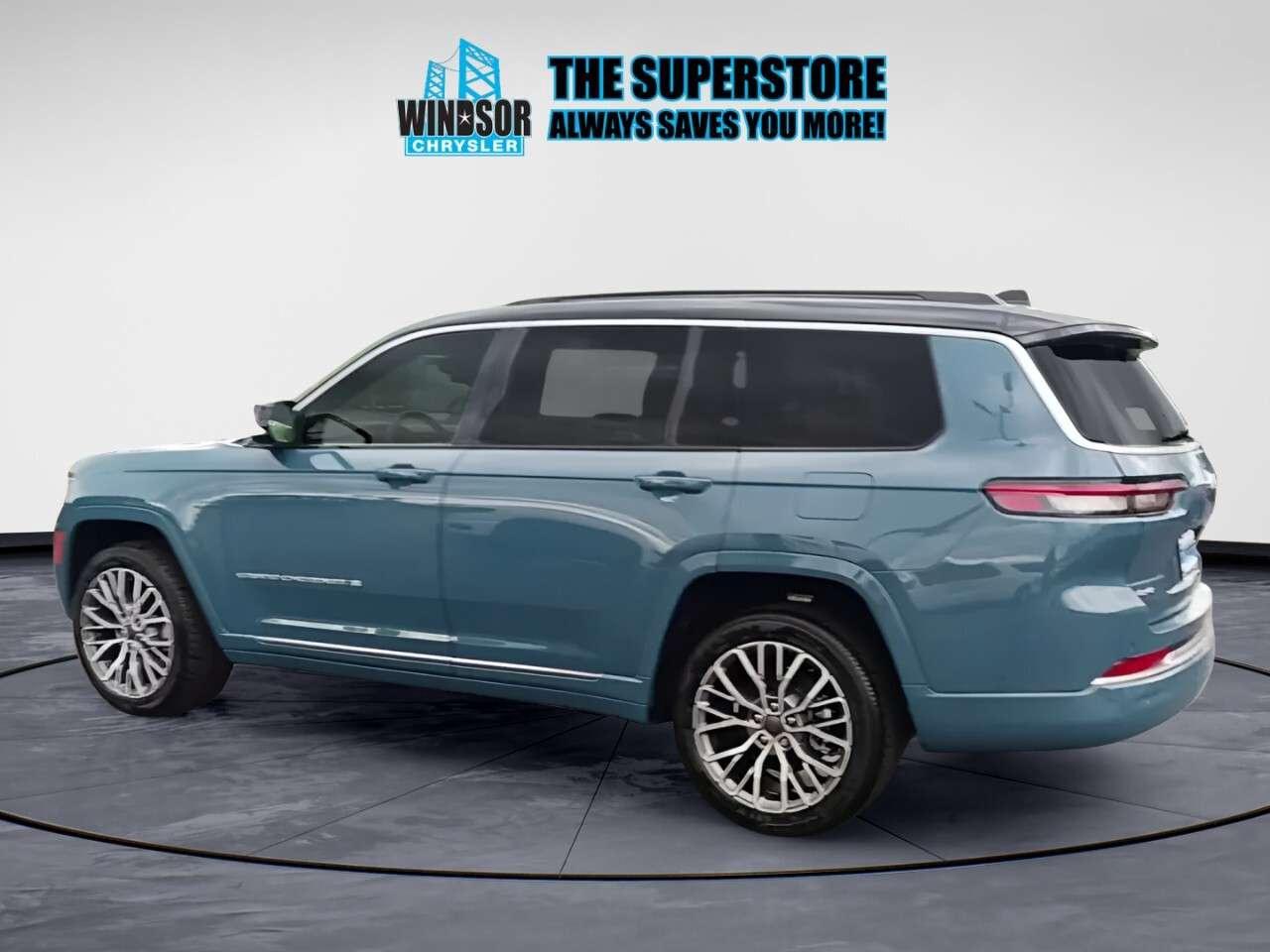 2026 Jeep Grand Cherokee Summit 4x4 Photo