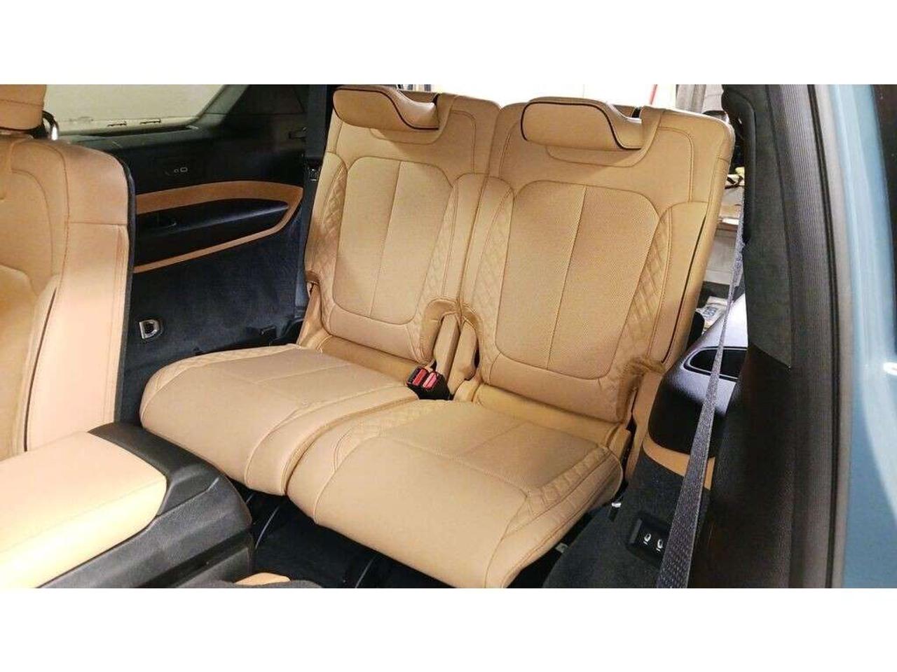 2026 Jeep Grand Cherokee Summit 4x4 Photo
