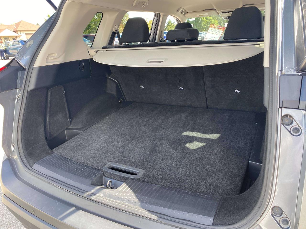 2021 Nissan Rogue S, CLEAN CARFAX, AWD, HEATED SEATS! - Photo #10