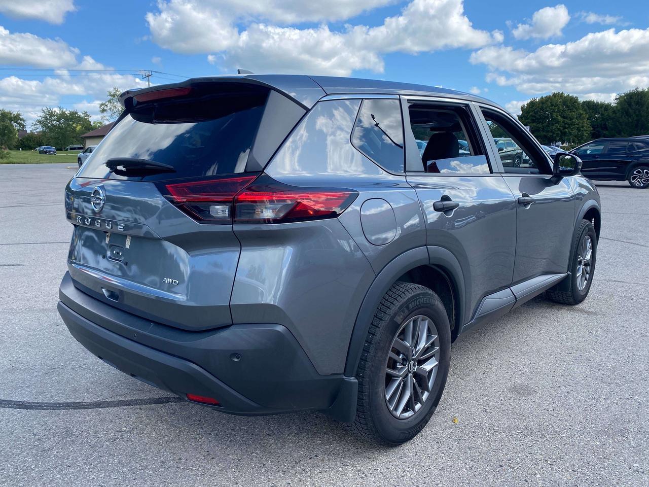 2021 Nissan Rogue S, CLEAN CARFAX, AWD, HEATED SEATS! - Photo #8